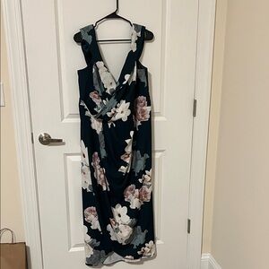 City Chic Floral Midi Dress - Black and Pink